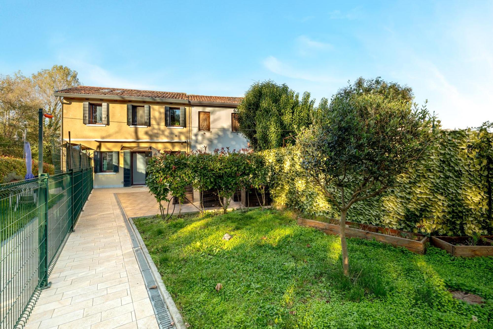 Venice Garden Free Parking - A 15 Min Da Venezia Apartment *